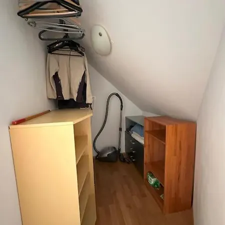 Apartma Pirnat